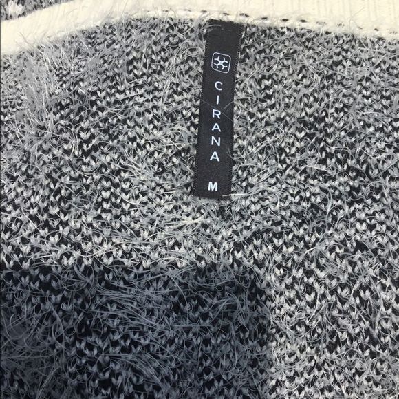 Like NEW Cirana Eyelash Aztec Design Cardigan - Picture 6 of 8